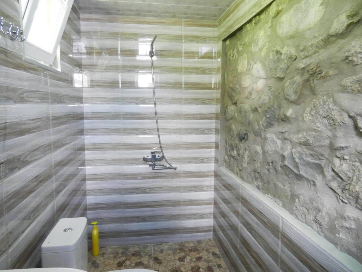 Guest House Katia Mestia Luaran gambar